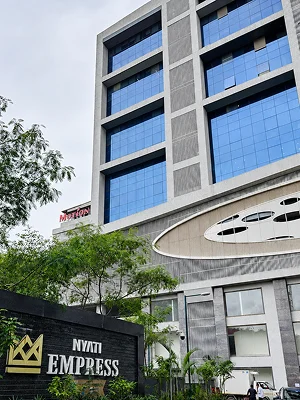 Pune offline center front view